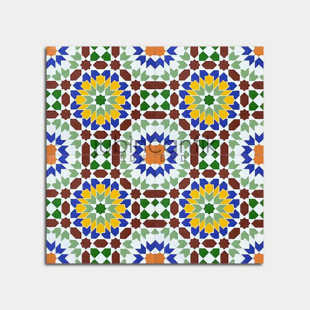 Alhambra-Pattern-Tile-2